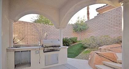 Luxury 6BR Summerlin West Oasis Detached Casita Gated Community