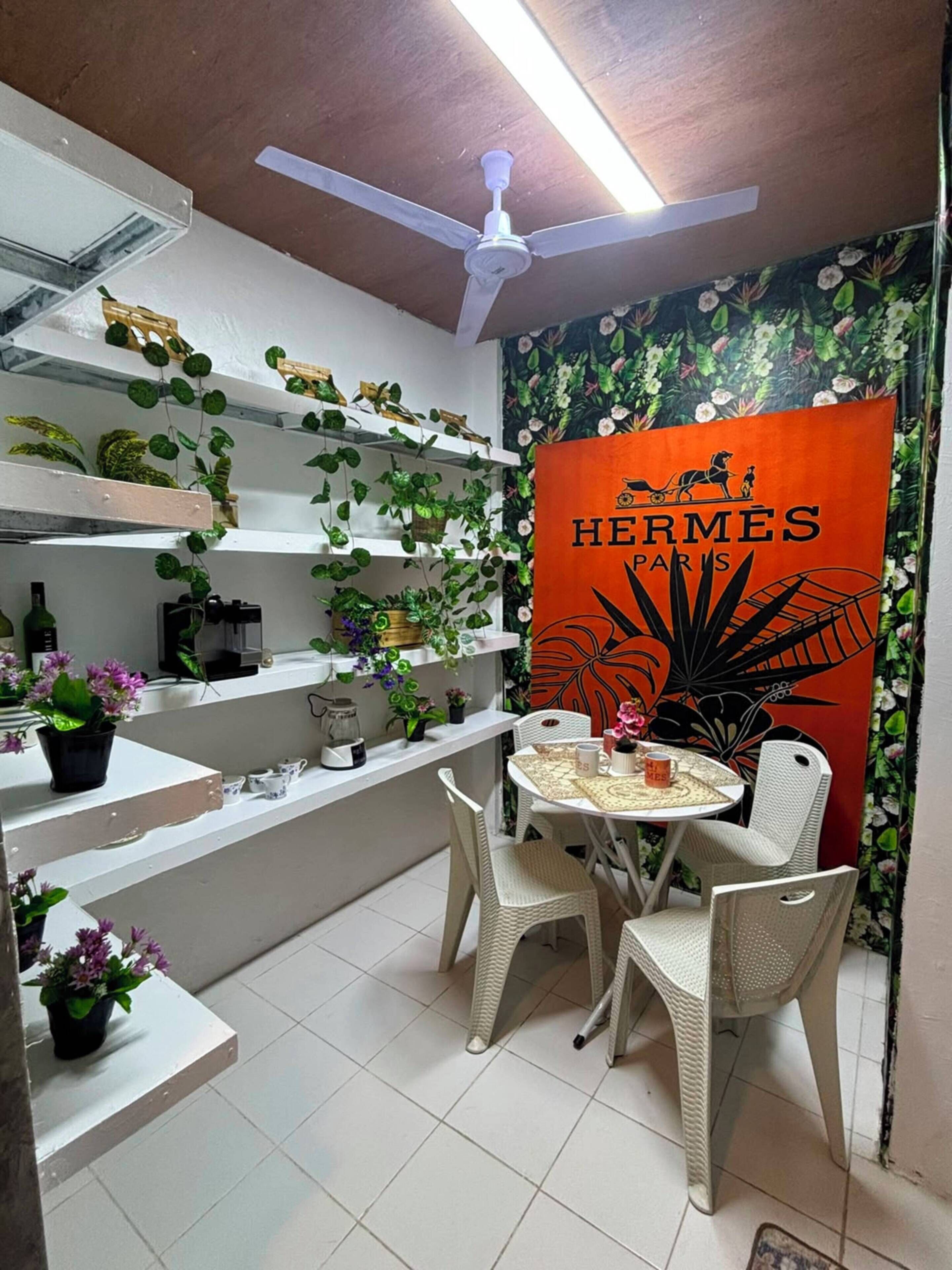In-room dining