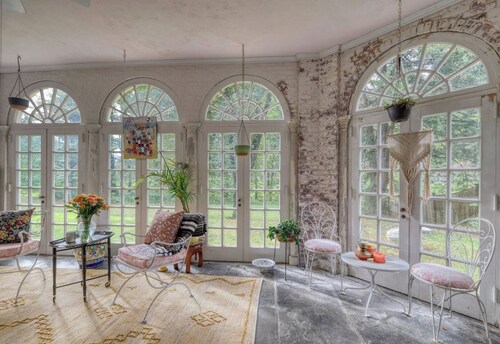 Grand Berkshire Manor By Evergreen Home