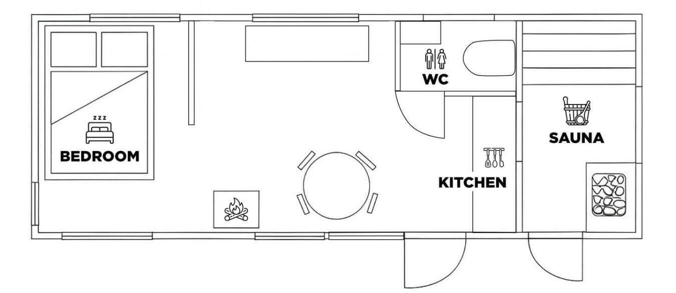 Ein Hotelzimmer mit Schlafbereich, Küche, WC und Sauna.