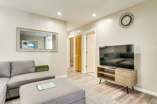 Updated Duplex - 3 Mi to Newark Penn Station!