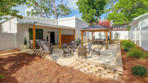 Front of property - 1 Mi to Dtwn Sylvester: Studio w/ Shared Fire Pit! (Sylvester)