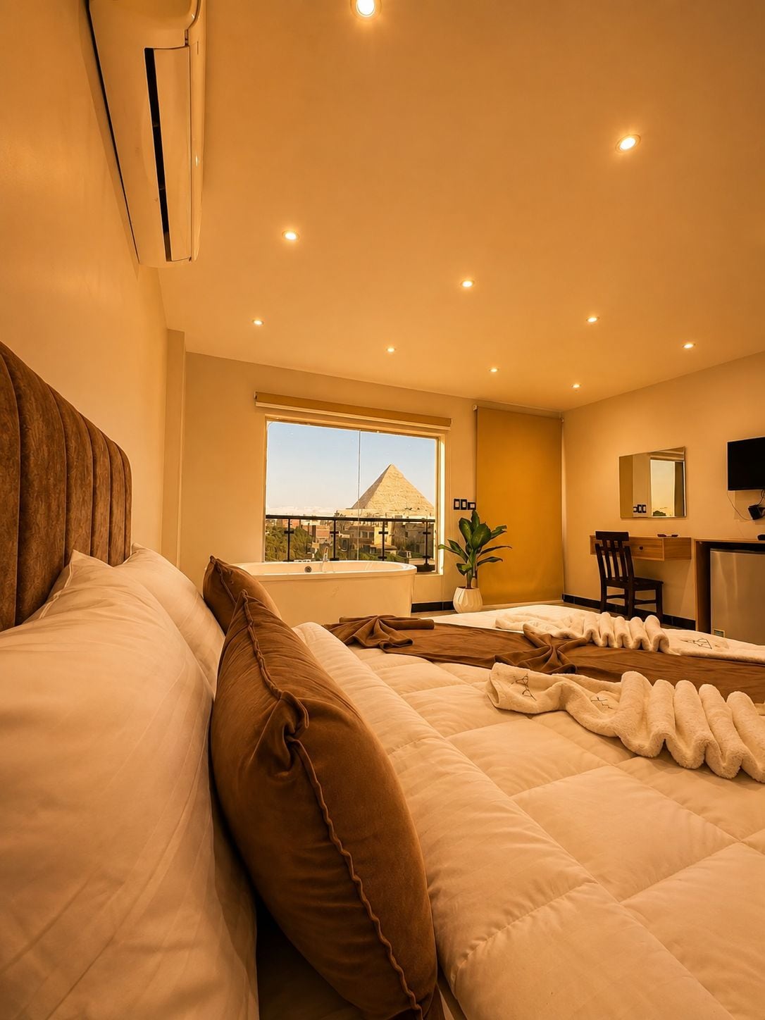 Quarto casal executivo, banheira de imersão, vista para a montanha | Vista do quarto