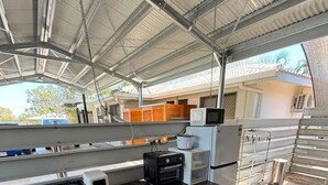 House - Zen Hideout Studio Near Hospital Uni Study (Darwin)