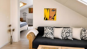 Tv och ett bordtennisbord
