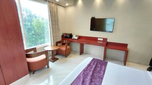 ห้องซูพีเรียดับเบิล, เตียงคิงไซส์ 1 เตียง, วิวเมือง | Wi-Fi ฟรี