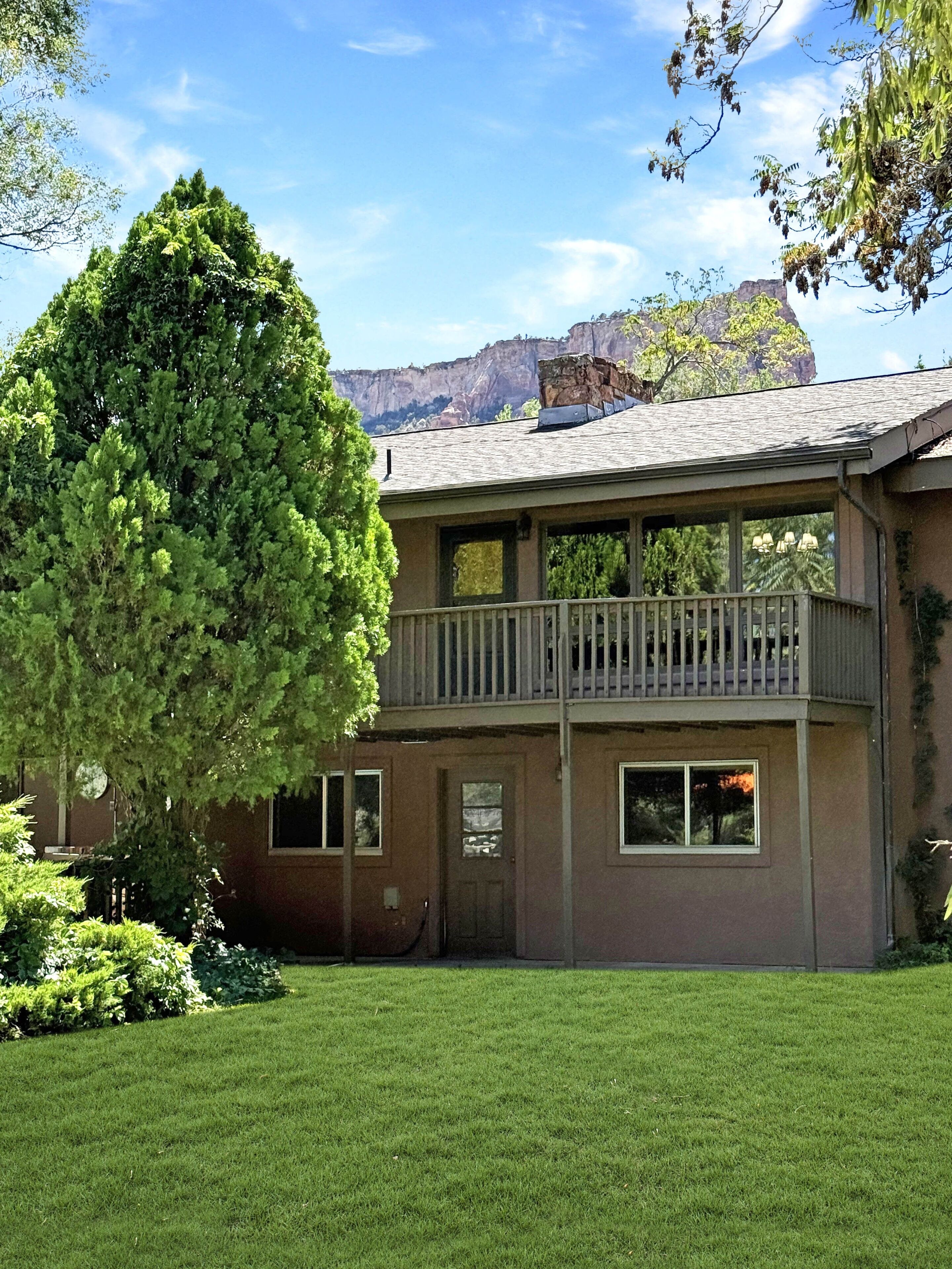 Maison, 5 chambres | Extérieur