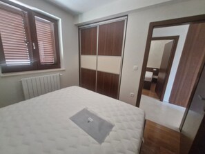 Room - Apartment 'Maslina' with Sea View, Wi-Fi and Air Conditioning (Bužinija)