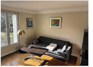 Unclassified image, 5 of 11, button - Chic & Cozy 2-Bedroom Apartment Near Paris - Special Offer at the End of August! (Charenton-le-Pont)