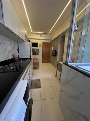 Private kitchen - 106 Apto 2 Qts Moderno e Atual (Belém)