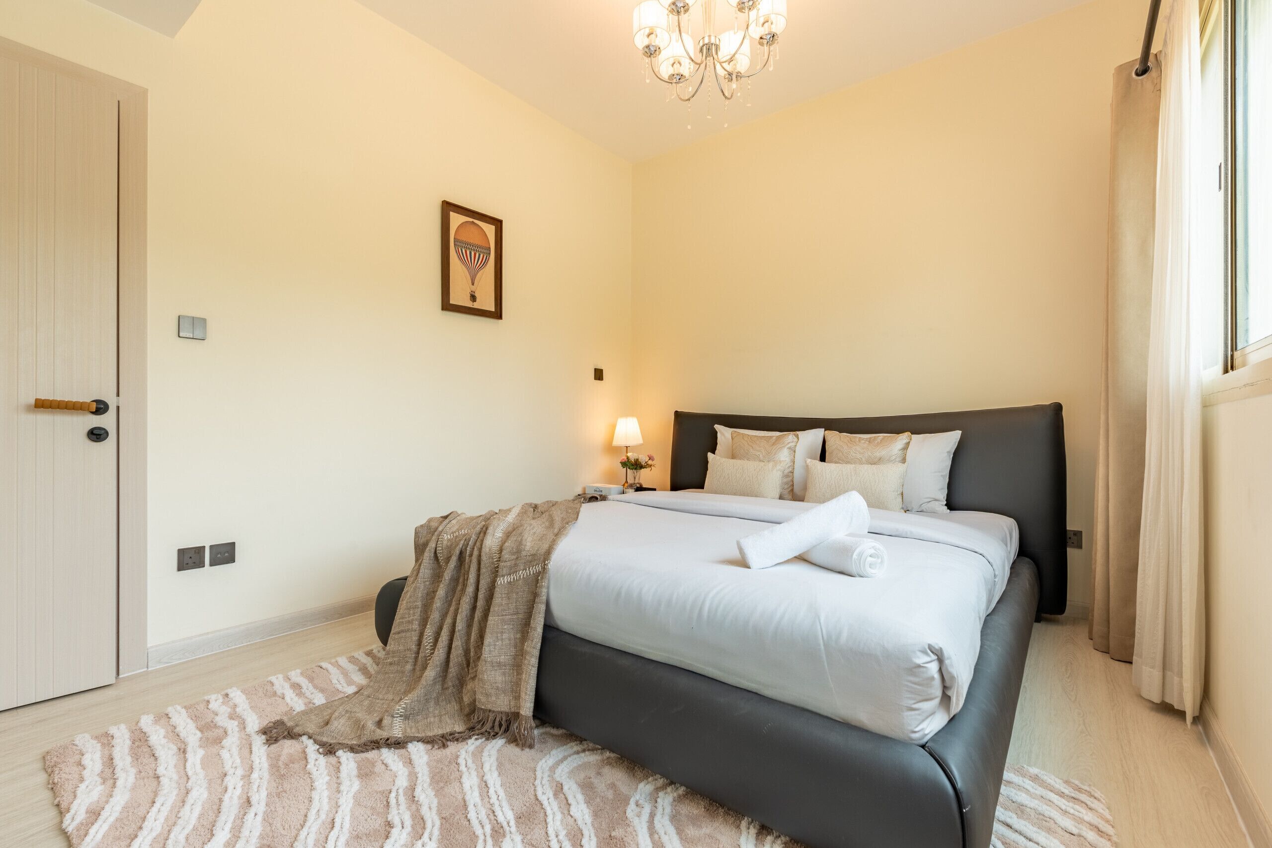 In-room safe, iron/ironing board, free WiFi, bed sheets