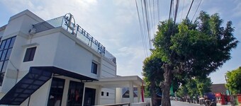 The Loein Hotel Purwokerto