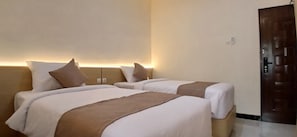Unclassified image, 5 of 25, button - The Loein Hotel Purwokerto (Purwokerto Banyumas)