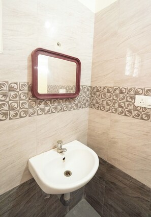 Unclassified image, 3 of 29, button - PARK SERVICE APARTMENT (Coimbatore)