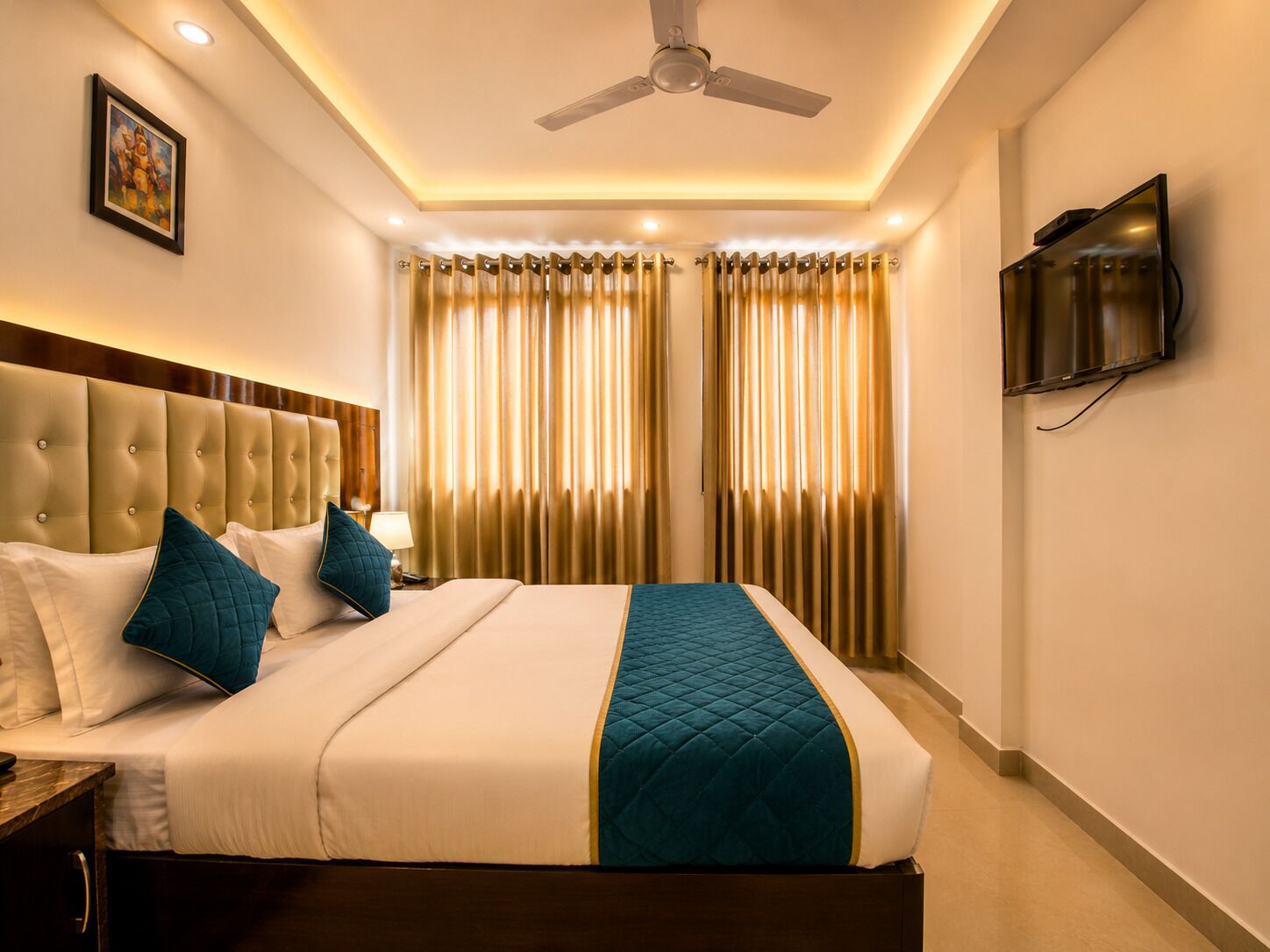 Deluxe Double or Twin Room, Balcony, Mountain View