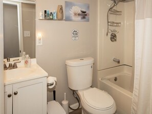 Unclassified image, 4 of 25, button - Pine View Corner - GA (Riverdale)
