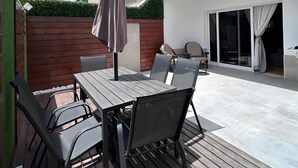 Unclassified image, 2 of 16, button - Vacation Home 'Casa Zuni' with Mountain View, Private Terrace and Wi-Fi (Playa Blanca)
