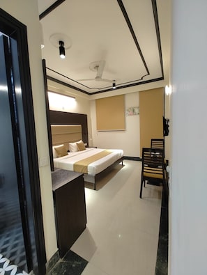 Unclassified image, 4 of 7, button - EERO Stayz (Gurugram)