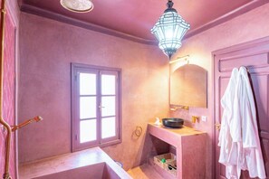 Unclassified image, 4 of 84, button - Riad Thaïs (Marrakech)