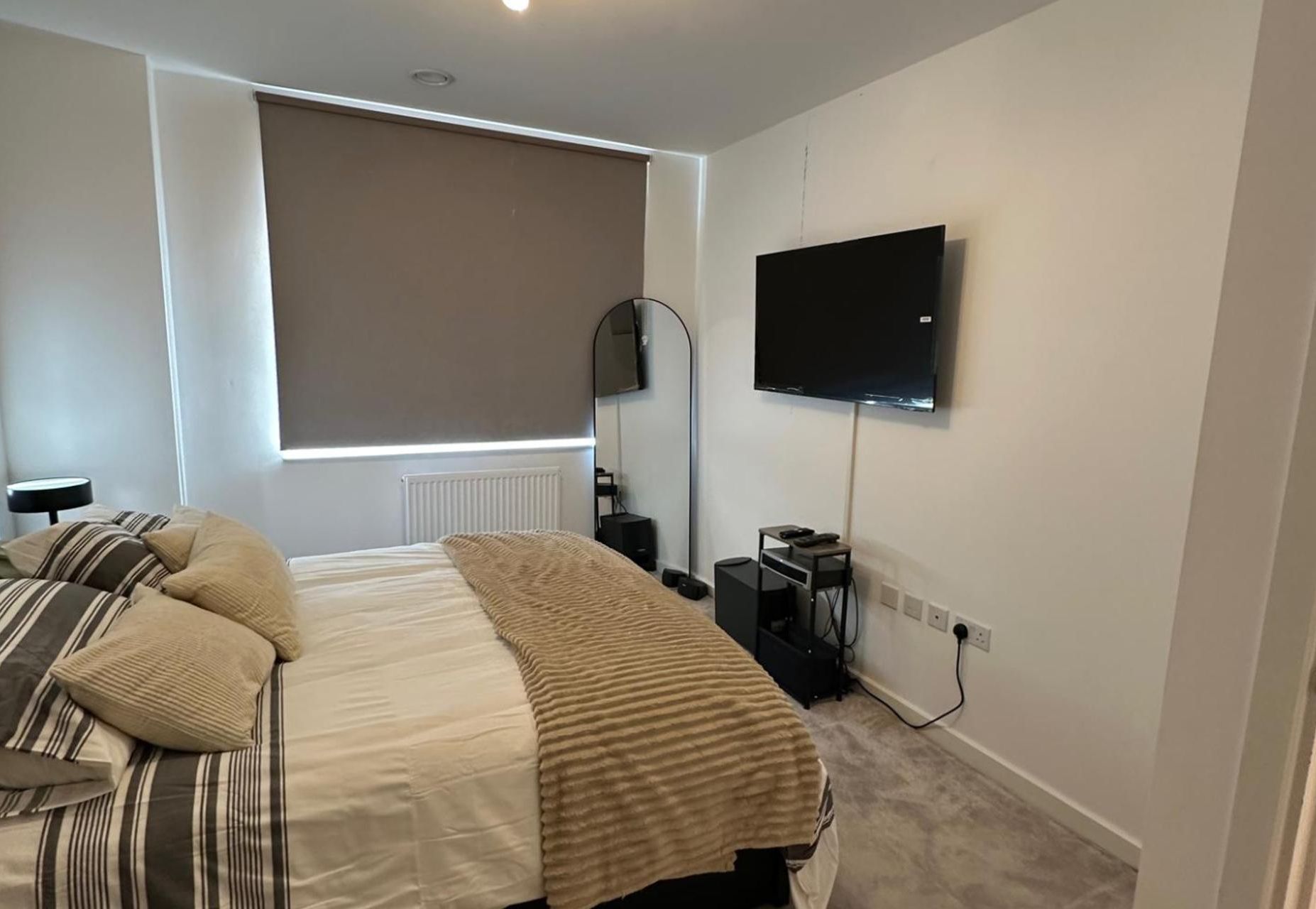 3 chambres, fer et planche à repasser, Wi-Fi gratuit, draps fournis