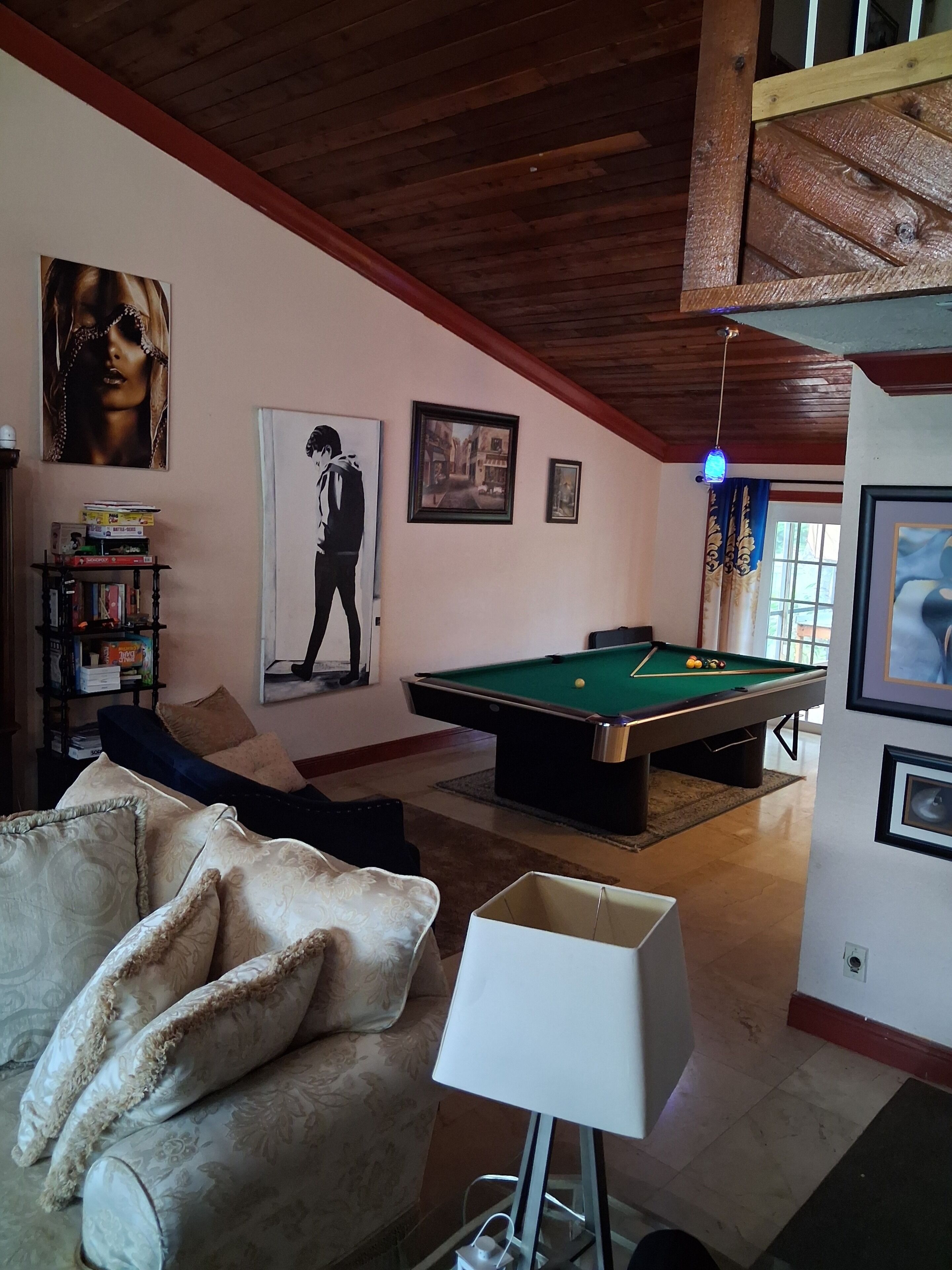 Game room