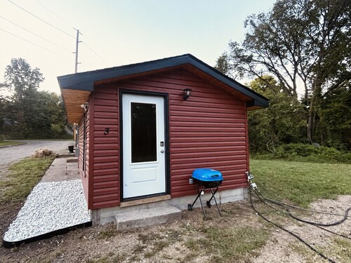 Cozy 1-bedroom studio in serene Leadwood with AC