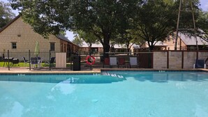 Ảnh chưa phân loại, 4 trong số 30 ảnh, nút