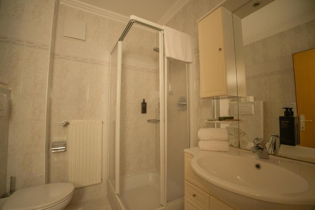 Family Suite, Balcony, Mountain View | Bathroom | Slippers