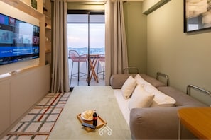 Smart TV - Parking space and view in the tallest building in the city | LYVVO (Campinas)