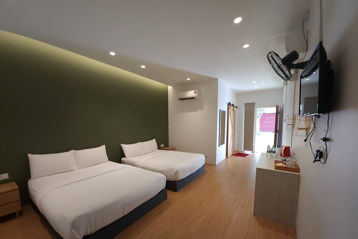 Family Quadruple Room