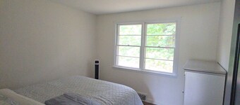 NewFound LakeHouse! 225' totally PRIVATE Sandy Beach! W-O-W!