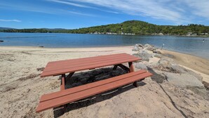 Unclassified image, 2 of 11, button - NewFound LakeHouse! 225' totally PRIVATE Sandy Beach! W-O-W!  (Bristol)