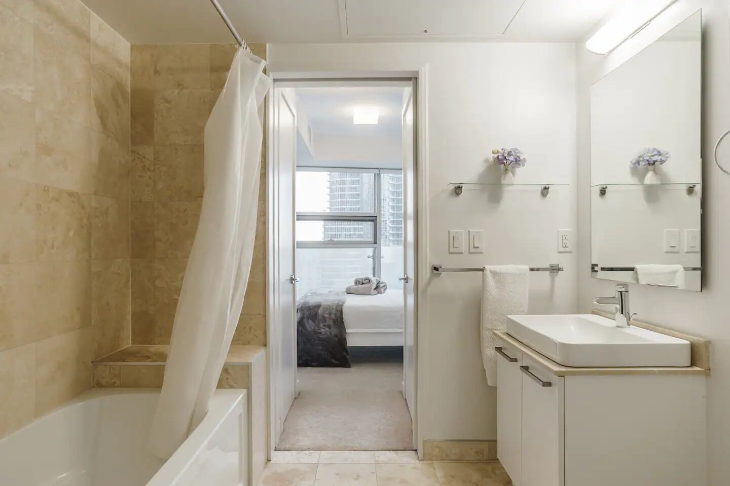 Habitación Deluxe, balcón, vistas a la ciudad | Baño