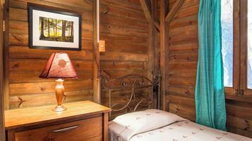 Cabin, 3 Bedrooms, Accessible, Balcony