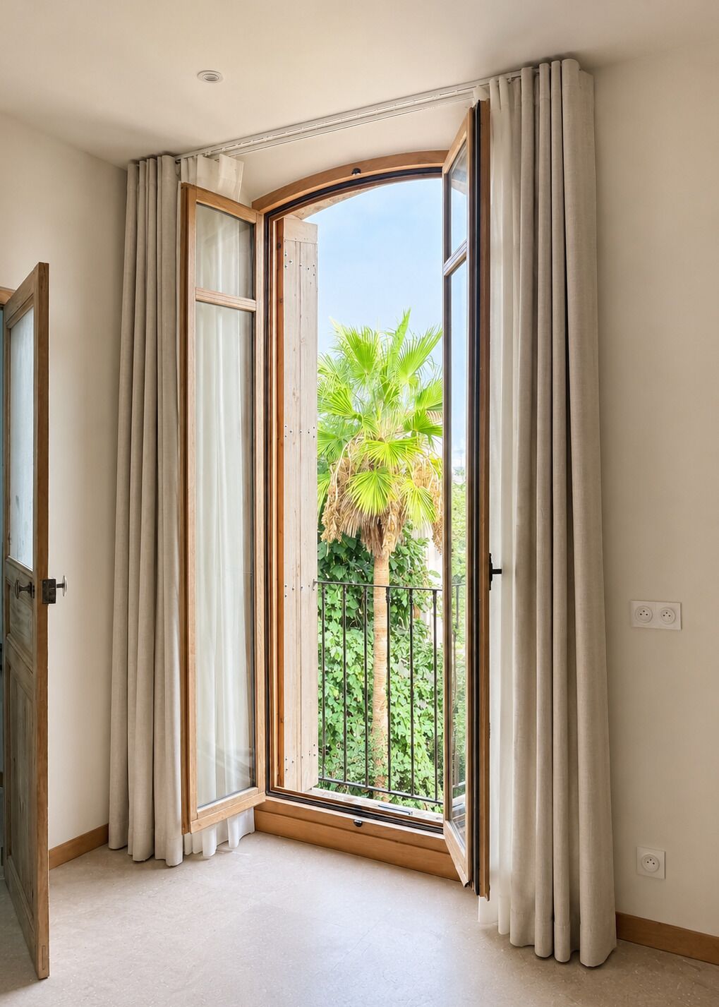 Standard Double Room | Garden view