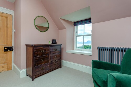 4 Bed in Ardvasar (oc-r43279)
