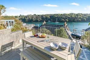 Outdoor dining - 4 Bed in Fowey (oc-b584335) (Fowey)