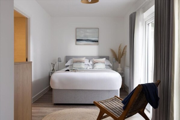 Room - 4 Bed in Falmouth (oc-b588809) (Goldenbank)