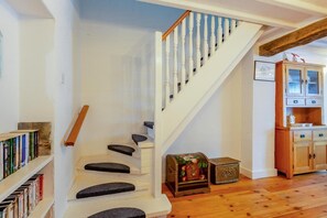 A staircase with white railings and wooden steps leading to a landing. - 2 Bed in Snettisham (oc-d45324) (Snettisham)