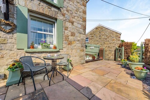 2 Bed in Upper Cwmtwrch (oc-s45449)