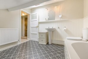 Unclassified image, 5 of 30, button - 3 Bed in Snettisham (oc-d45398) (Snettisham)