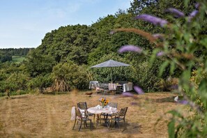 Outdoor dining - 1 Bed in Cradley (oc-d45722) (Cradley and Storridge)