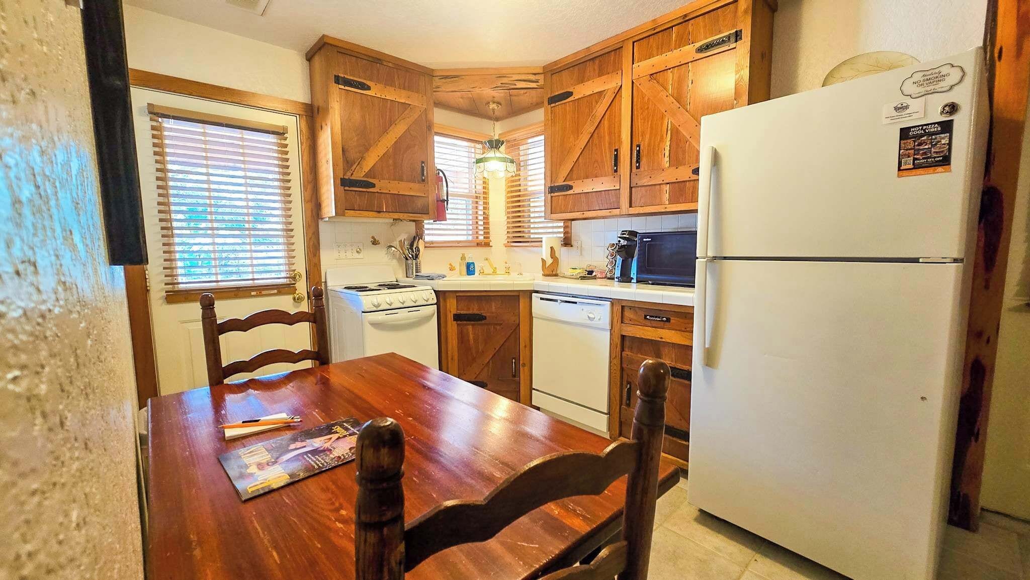 Studio, Fireplace, Garden View (Concan) | Private kitchen