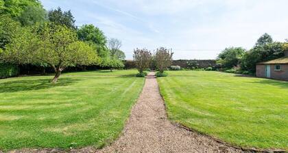 6 Bed in West Malling (oc-n45282)