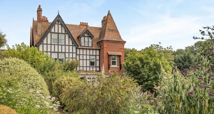 9 Bed in Totland Bay (oc-t44912)