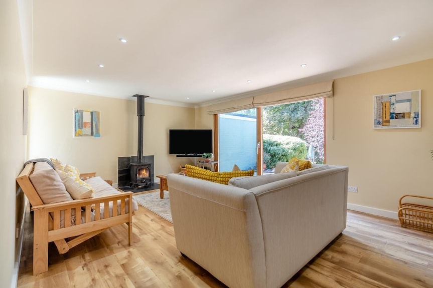 4 Bed In Beccles (Oc-b45848) - Beccles