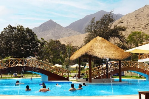 Los Andes Restaurant & bungalows
