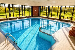 Pool - 2 Bed in Barnham Broom (oc-s42614) (Barnham Broom)