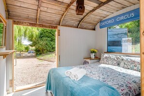 Room - 1 Bed in Longhope (oc-m45889) (Longhope)