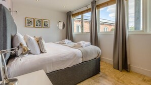 Room - 3 Bed in Cranmer (oc-g45793) (Cranmer)
